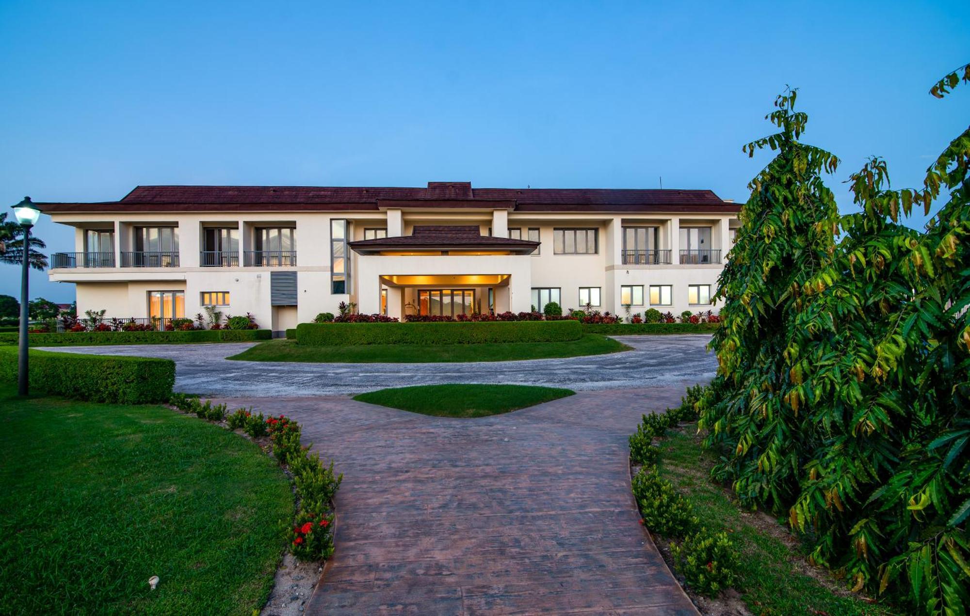 Lakowe Lakes Hotel, Golf And Country Estate By Newmark Lagos Eksteriør billede